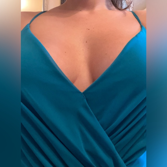 David’s Bridal BRIDESMAID SPAGHETTI STRAP FULL SKIRT Oasis - Picture 2 of 7